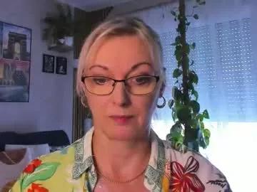 xvanessalove — Lovense Lush on - Interactive Toy that vibrates with your Tips - Goal: New Goal #lovense