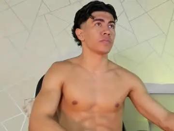 zack_conor — Current Goal: show cum at 1600 tokens -- Sex Show at Final Goal #lovense #bigcock #young #muscle #latino