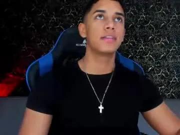 zayne_cross — GOAL: Masturbate x10min 111 [1000 tokens remaining] Welcome to my room! #feet #bigdick #latino #18 #new