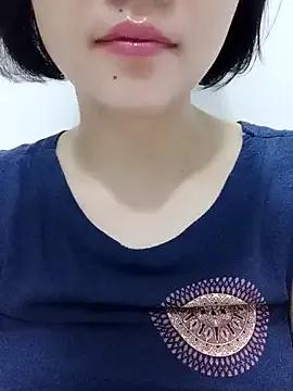 _Attractivegirl33 on StripChat 