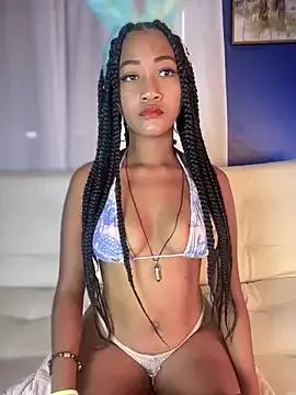 AleezaFrench on StripChat 