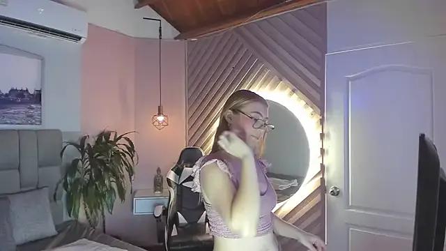 allison_chiaki — Finger in asshole with saliva