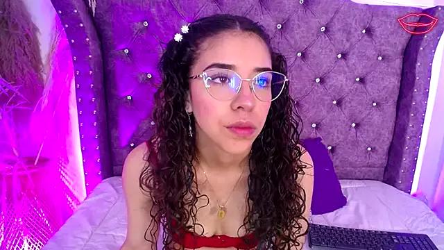 Amara_Davis on StripChat 