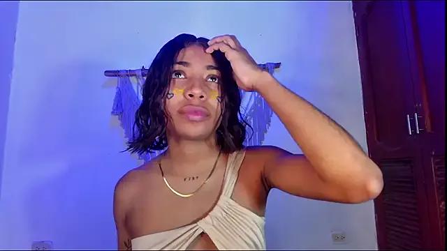 anais_tgn on StripChat 