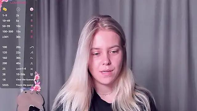 AngelAnty — Freechat on StripChat