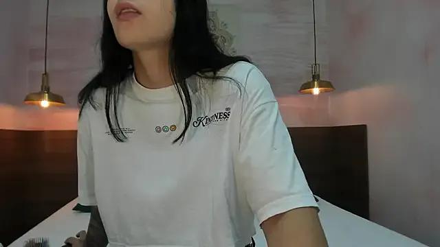 AnneDixie on StripChat 