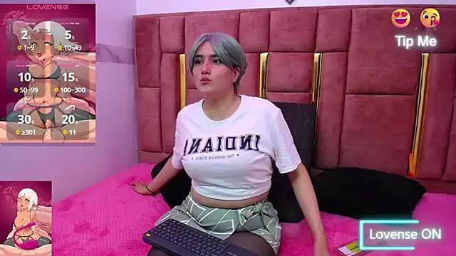 ANYA_KISE on StripChat 
