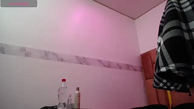 ANYA_KISE on StripChat 