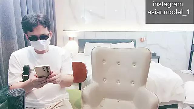 asianmodel1 on StripChat 