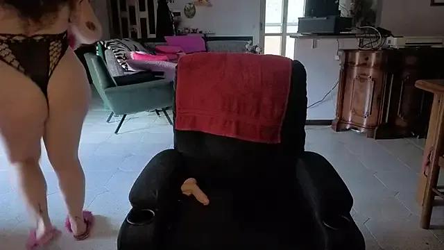 Bambol_yna on StripChat 