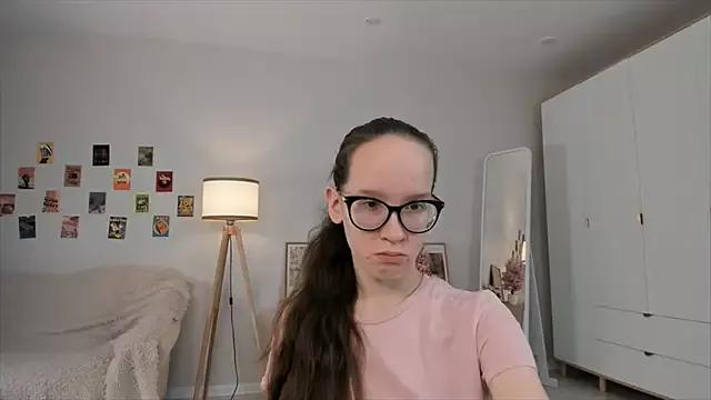 BettyBrowni on StripChat 