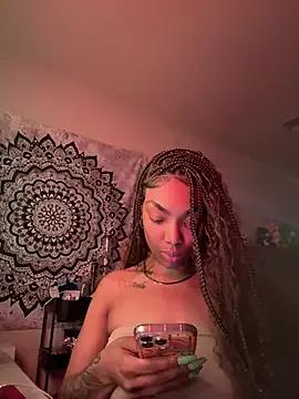 butterflybootyy on StripChat 