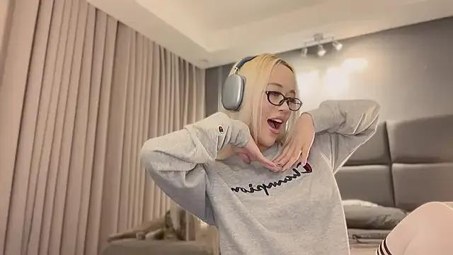 Carrie_Colbyxx on StripChat 