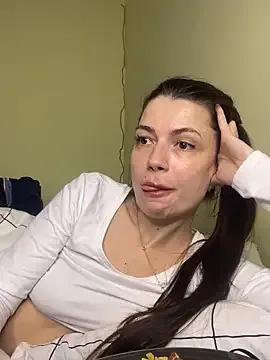 Cute_Erika — topless 5min