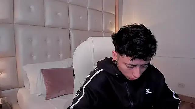 DannyStone on StripChat 