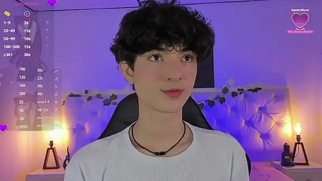 Elliot_younngg — Freechat on StripChat