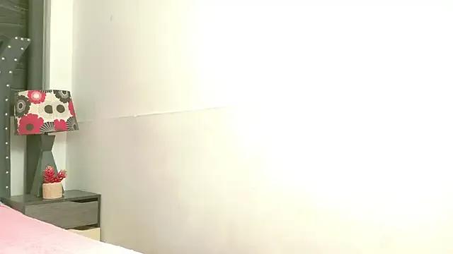 Emily_Horny1_ — Show CUM
