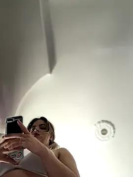 emiss_ — Private on StripChat