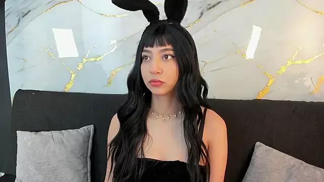 Emma__fox__ on StripChat 