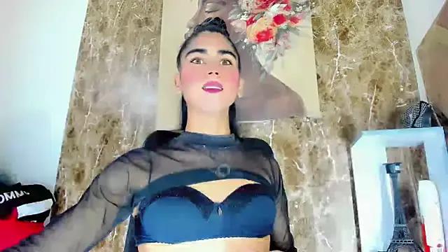 hannabigdirty on StripChat 