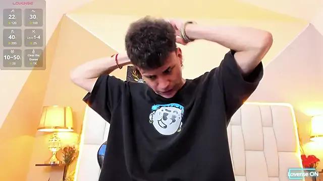 iammariano on StripChat 