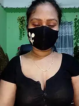 Idhika-Paul on StripChat 