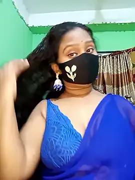 Idhika-Paul on StripChat 