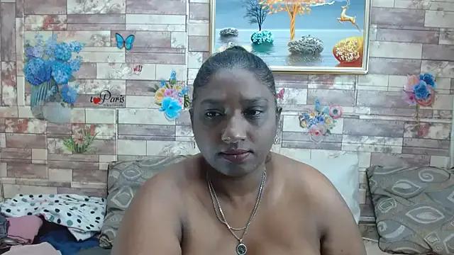 Indian_tracy on StripChat 