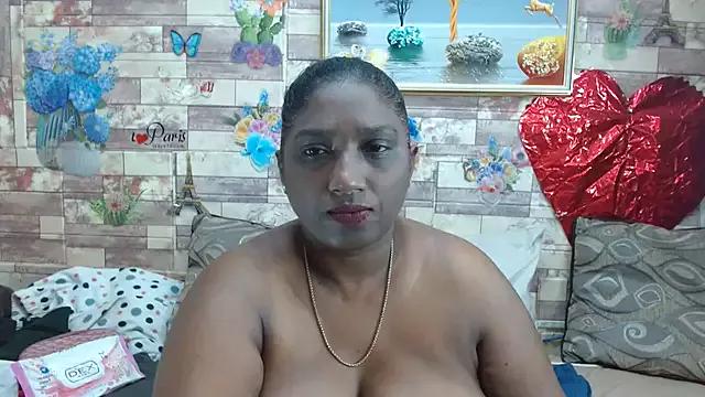 Indian_tracy on StripChat 