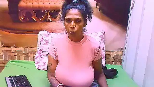 IndianVanya4u2u on StripChat 