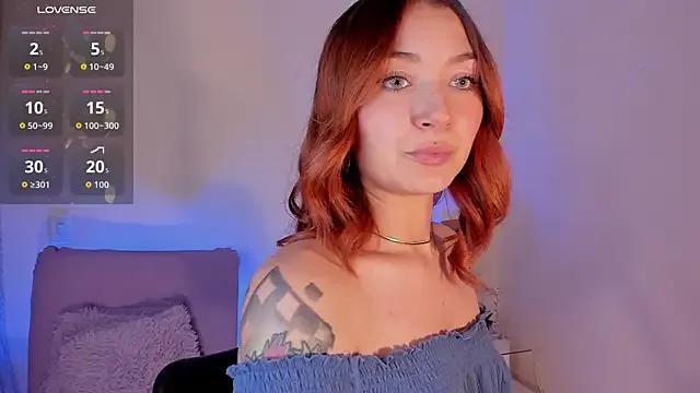 Isis-Blaze on StripChat 