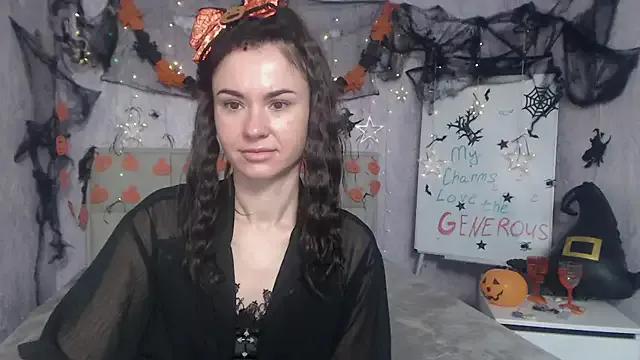 KaraCriegs on StripChat 