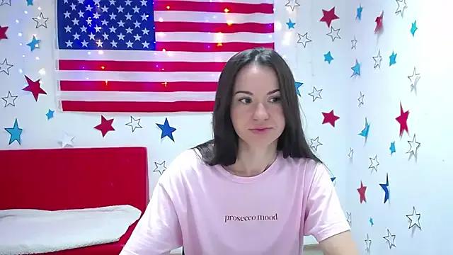 KaraCriegs on StripChat 