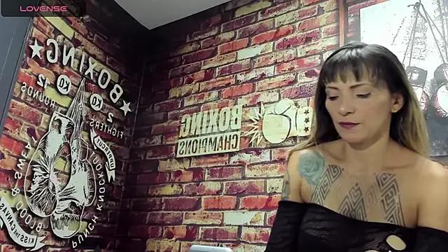 Kaya_Tate on StripChat 