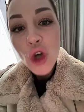 KerryCandy_Girl on StripChat 
