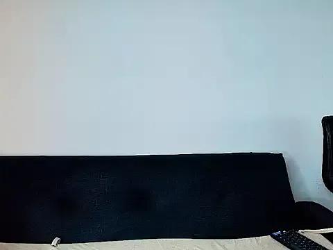 Kitty_ravee on StripChat 