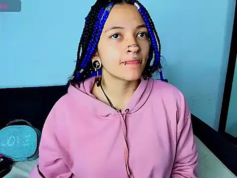 Kitty_ravee on StripChat 