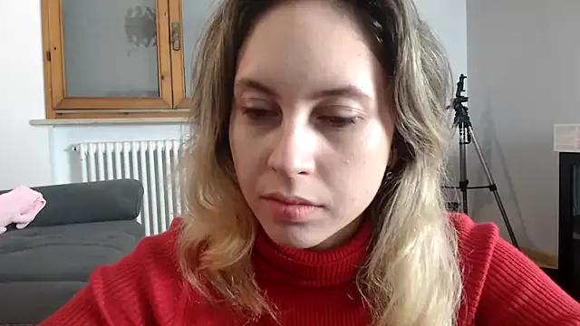 L_Sofia — Pussy play dildo +bj