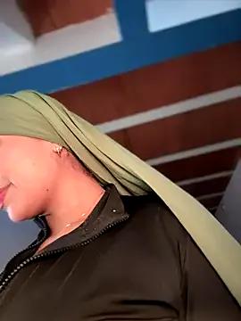 lalilamassu1 on StripChat 