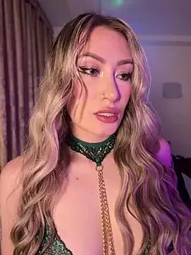 Lally_Valencia__ on StripChat 