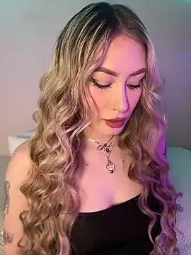 Lally_Valencia__ on StripChat 