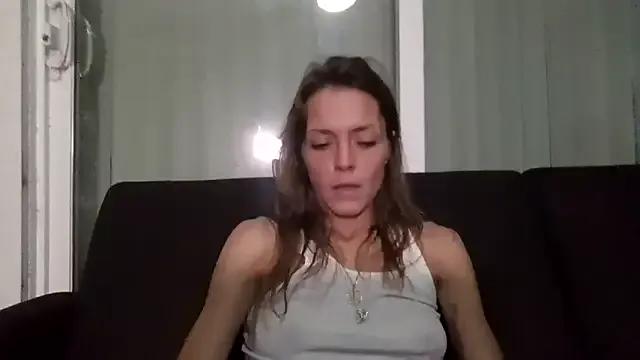 LaylaRainVIP on StripChat 