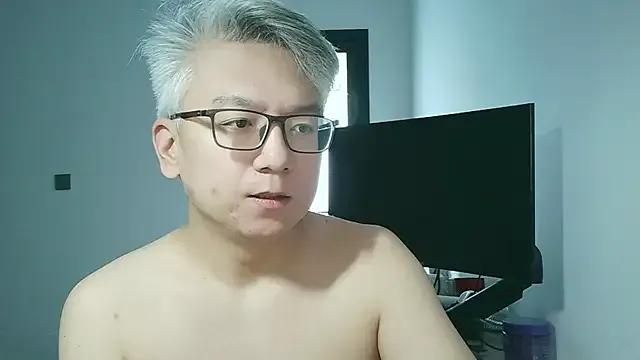 leoUSIR — Freechat on StripChat