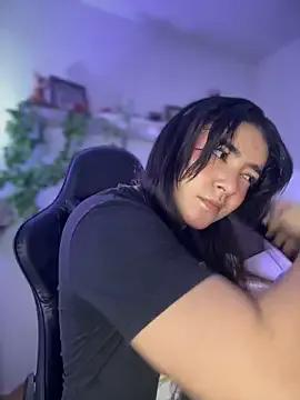 Lia_flowers — MAKE ME FEEL SO HOT FOR PLAY