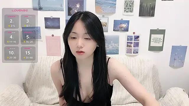 LiLiYbaby — Freechat on StripChat