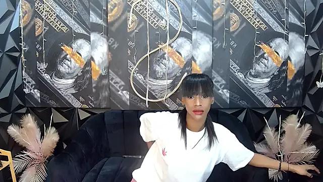Lilmisbaddyxxx on StripChat