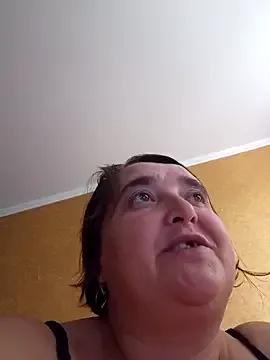 LiluHot — Naked 5 min