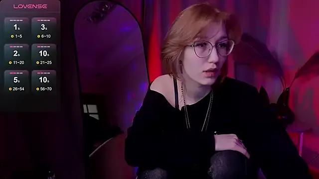 lissaros on StripChat 