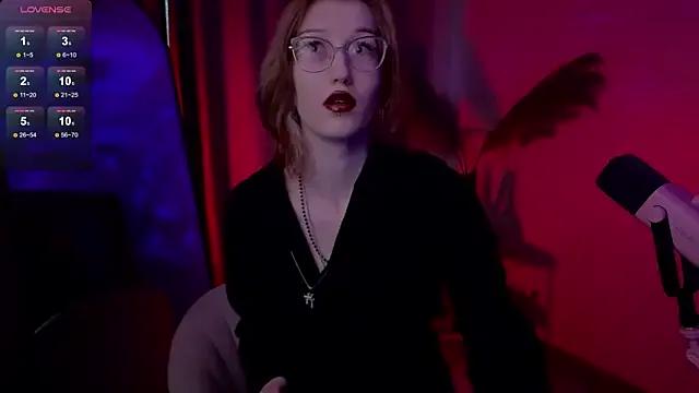 lissaros on StripChat 