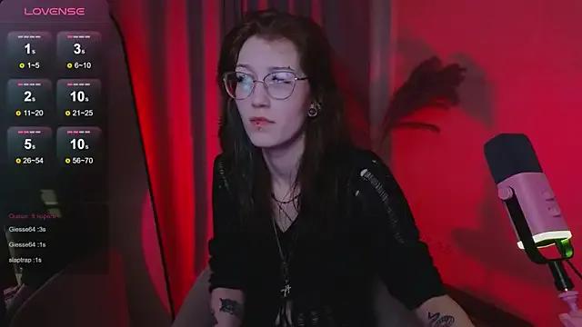 lissaros on StripChat 